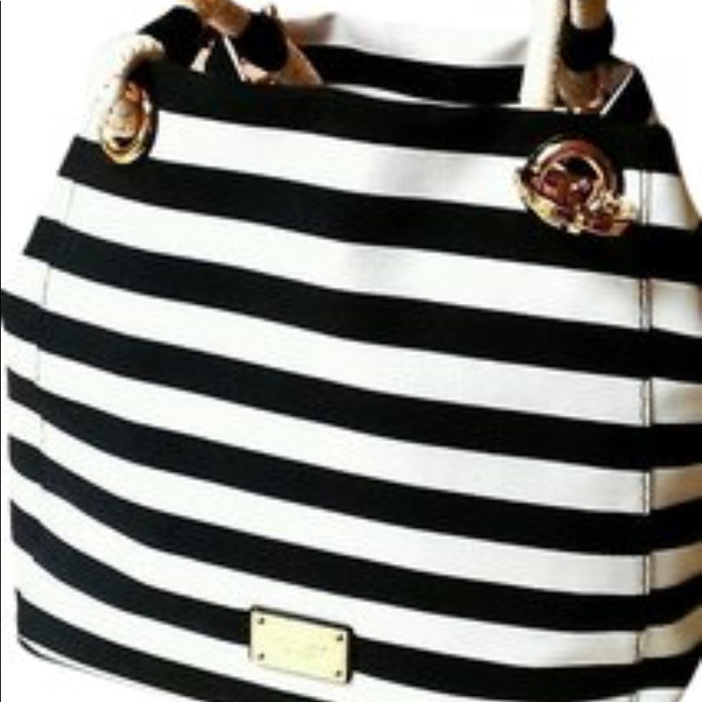 Michael kors handbags used but a few times only.